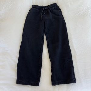 Aritzia TNA sweatpants